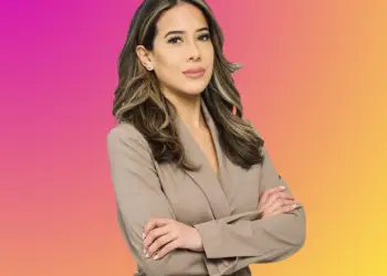ana gabriela urizar abogada migratoria guatemalteca ny