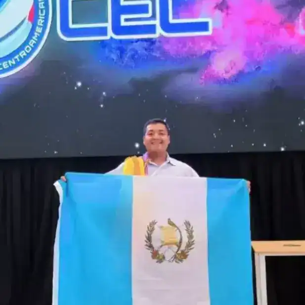 Arturo Maldonado es estrella guatemalteca en Student Global