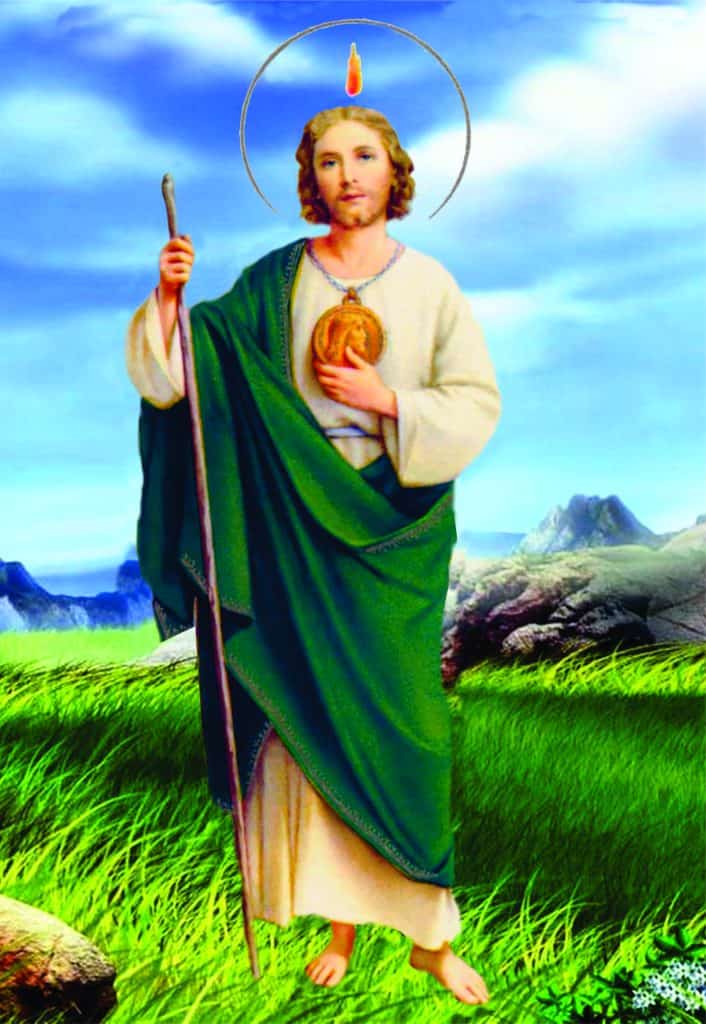 Sacred Heart of Jesus Christ, religious image, green landscape, spiritual devotion for church, faith, and prayer in Christian tradition. – SoyMigrante.com REVISTA