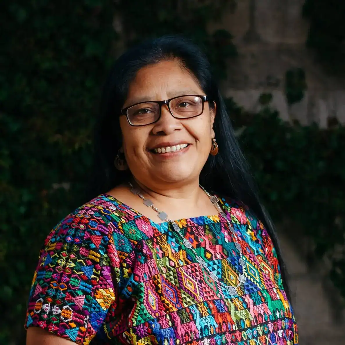 Kem Textiles Mayas: colorido e identidad de Adelina Nicho desde Comalapa