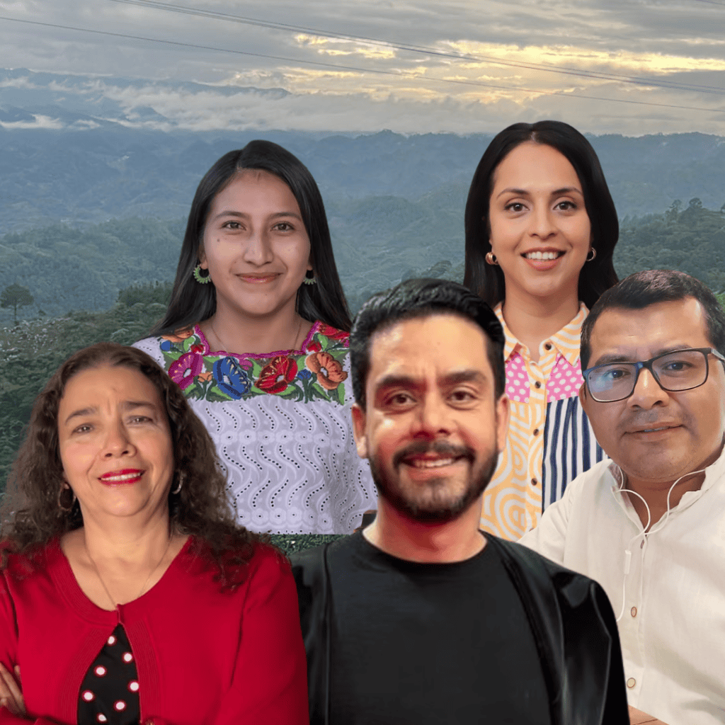 Diversos migrantes y líderes sociales en un paisaje natural con montañas y cielo nublado, mostrando el compromiso y la identidad de la comunidad migrante en América Latina.