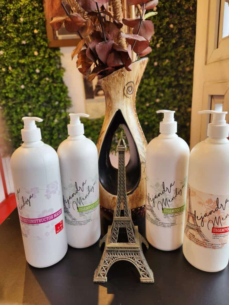 Alejandra Mendoza realiza sus productos pensando en sus clientas. (Foto: Cortesía) – SoyMigrante.com REVISTA