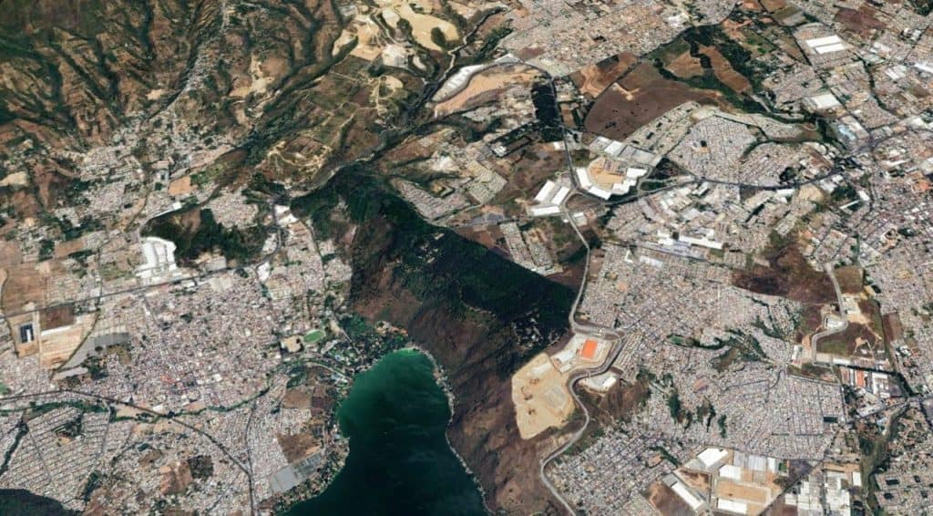 El parque visto desde arriba. (Foto: Abel Juárez) – SoyMigrante.com REVISTA