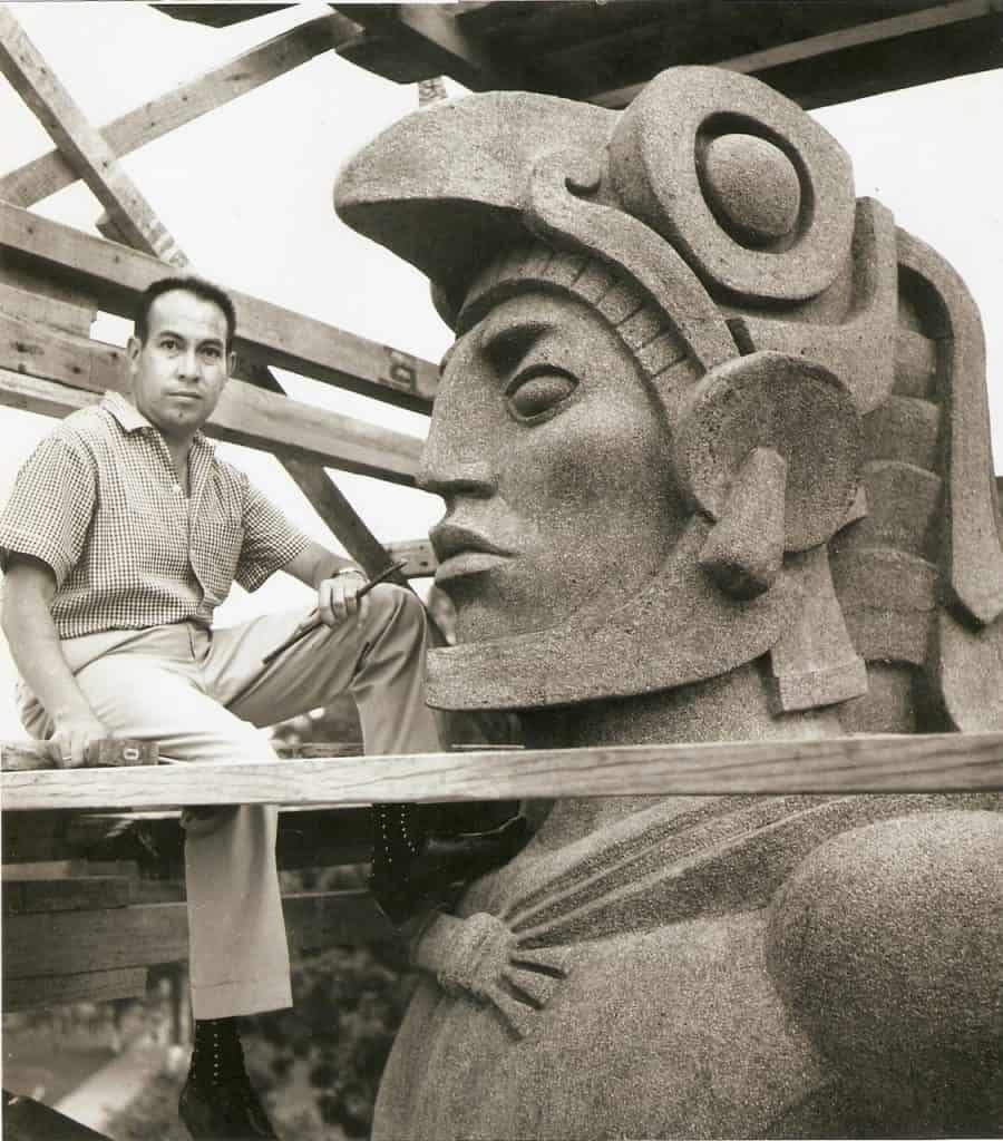 Roberto González Goyri es el autor de la famosa escultura de Tecún Umán que se encuentra en las proximidades del zoológico y del aeropuerto La Aurora. – SoyMigrante.com REVISTA