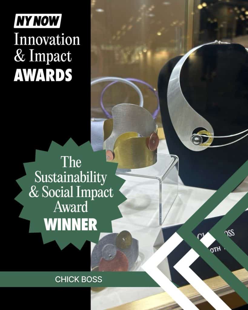 Originales accesorios decorativos como collares y aretes son elaborados por artesanos en Petén y distribuidos bajo la marca Chick Boss desde 2010. Este año obtuvieron un premio a la sostenibilidad en Nueva York. – SoyMigrante.com REVISTA