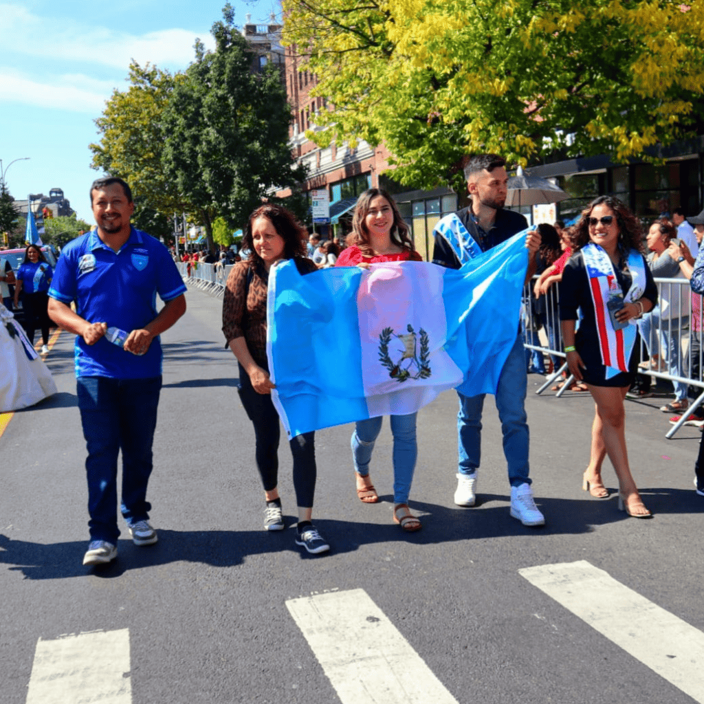 desfile hispano