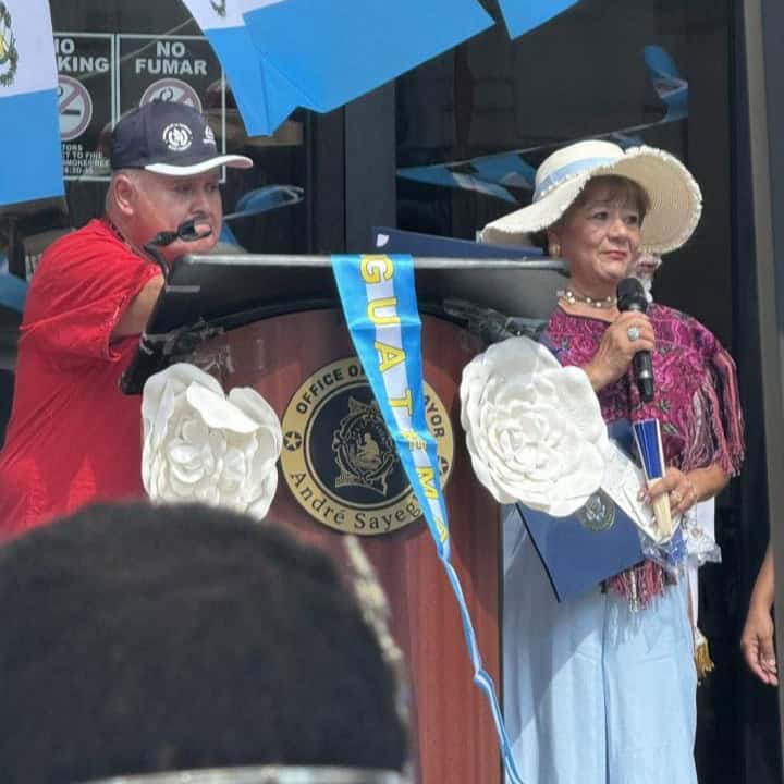 Guatemaltecos conmemoran fiestas patrias en ciudades de USA