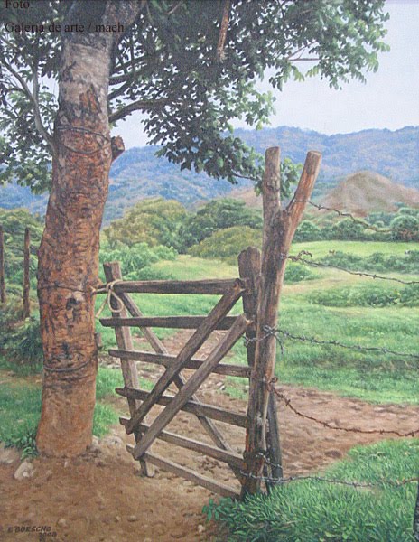 ¿Es una foto? ¿O es una pintura? Es tal la destreza y el virtuosismo del maestro Ernesto Boesche que logra dar esas texturas, luces e impresiones de gran realidad en sus cuadros. Puerta y cerco en Salamá, una de sus pinturas. – SoyMigrante.com REVISTA