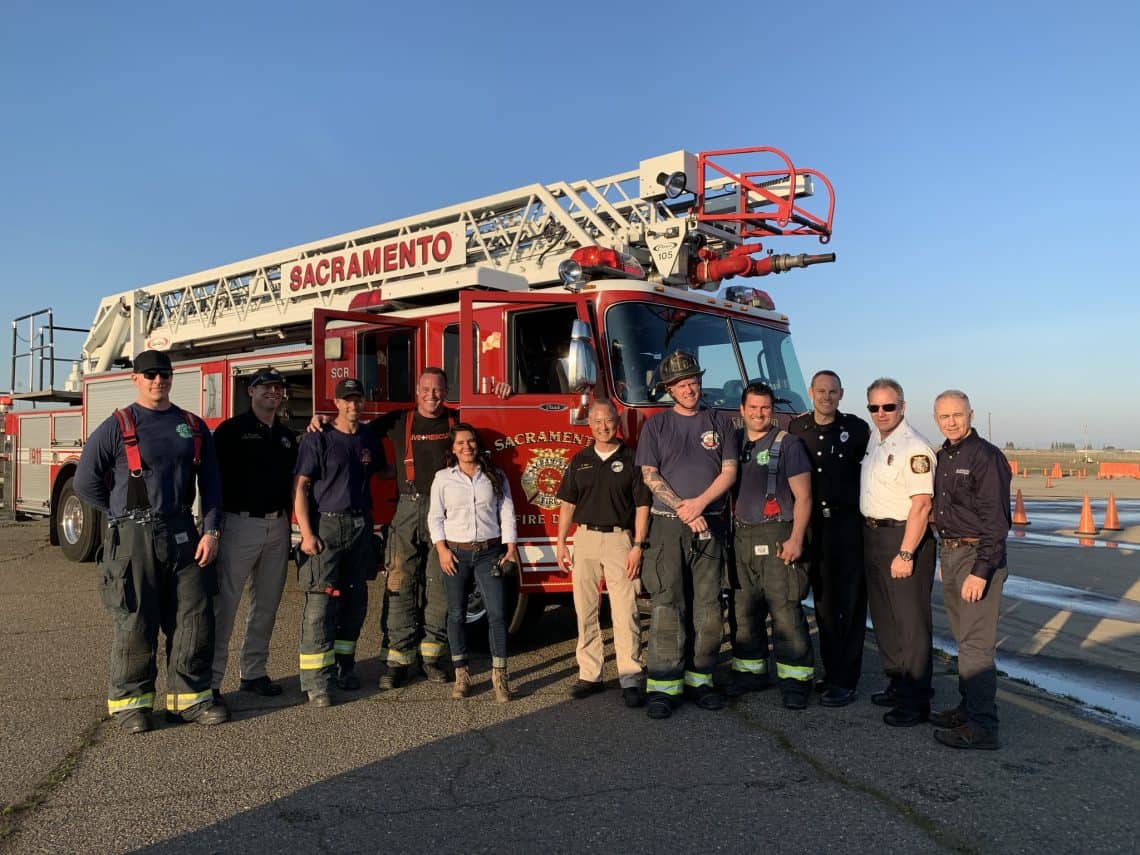 La labor de servicio de comunicación dentro del cuerpo de Bomberos de Sacaramento California, ha llevado las capacidades de la guatemalteca Wendy Aguilar aún más alto. – SoyMigrante.com REVISTA