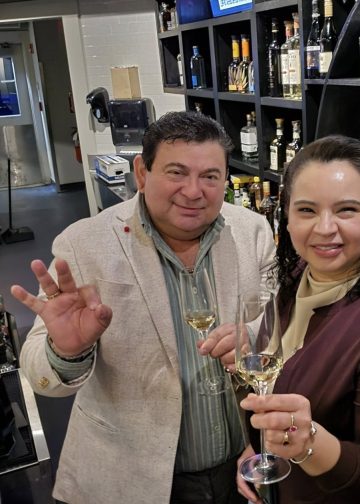 esposos elmer y delmy melendez salvadoreños restaurante usa