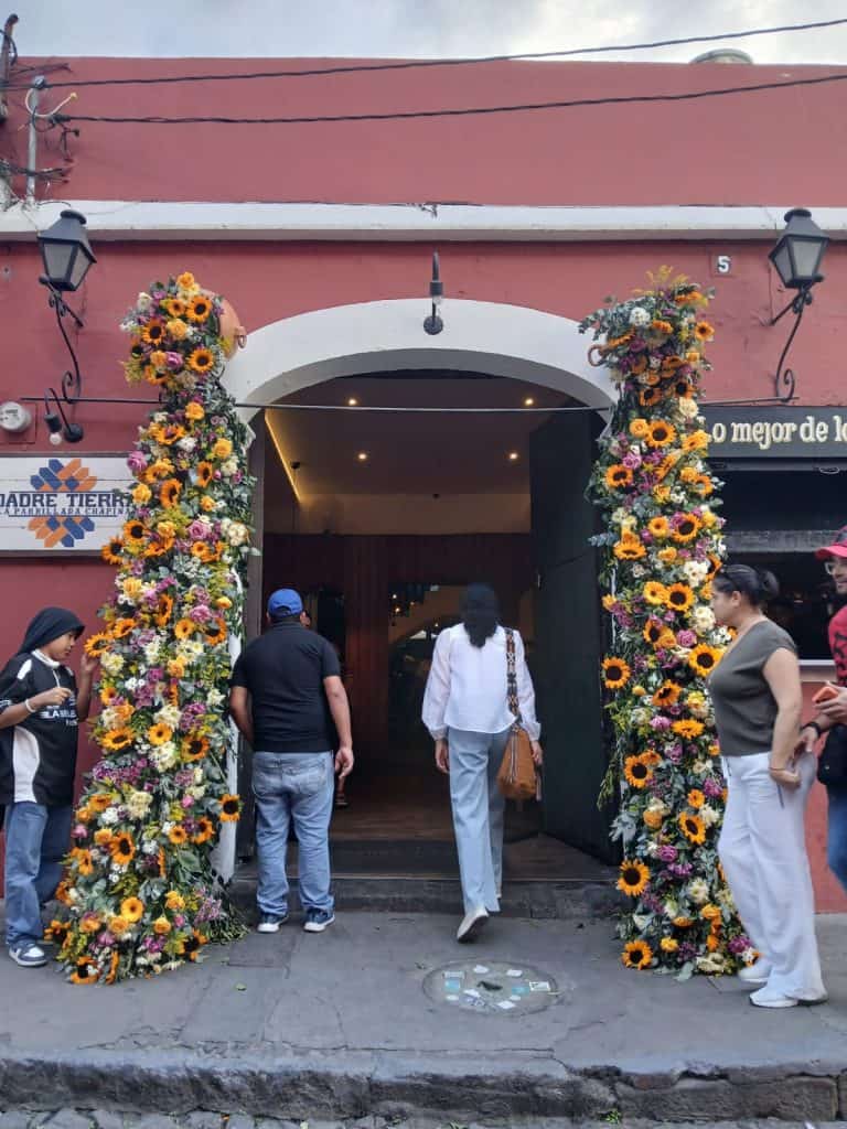 antigua guatemala festival de las flores 2025 6 – SoyMigrante.com REVISTA