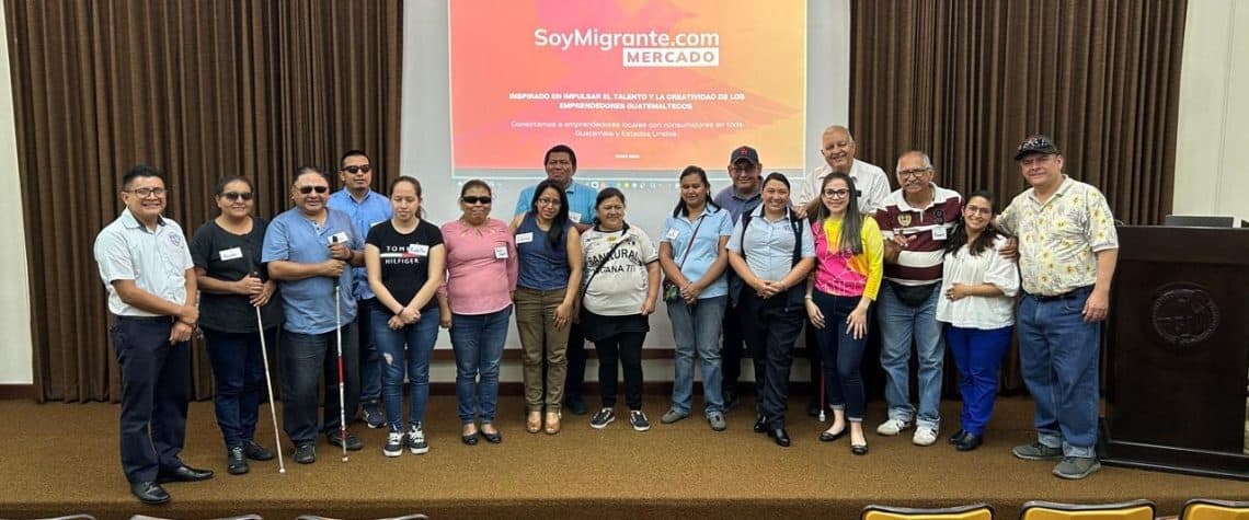En la Escuela del Comité Prociegos y Sordos de Guatemala se invitó a emprendedores artesanos con capacidades diferentes a abrir sus tiendas digitales en SoyMigrante.com MERCADO, como un aporte a la economía comunitaria y al desarrollo de pequeños negocios de artículos elaborados a mano. La tienda La Visión del Tocar, de Luis Galindo, surge a partir de esa convocatoria, la cual está abierta para todos.