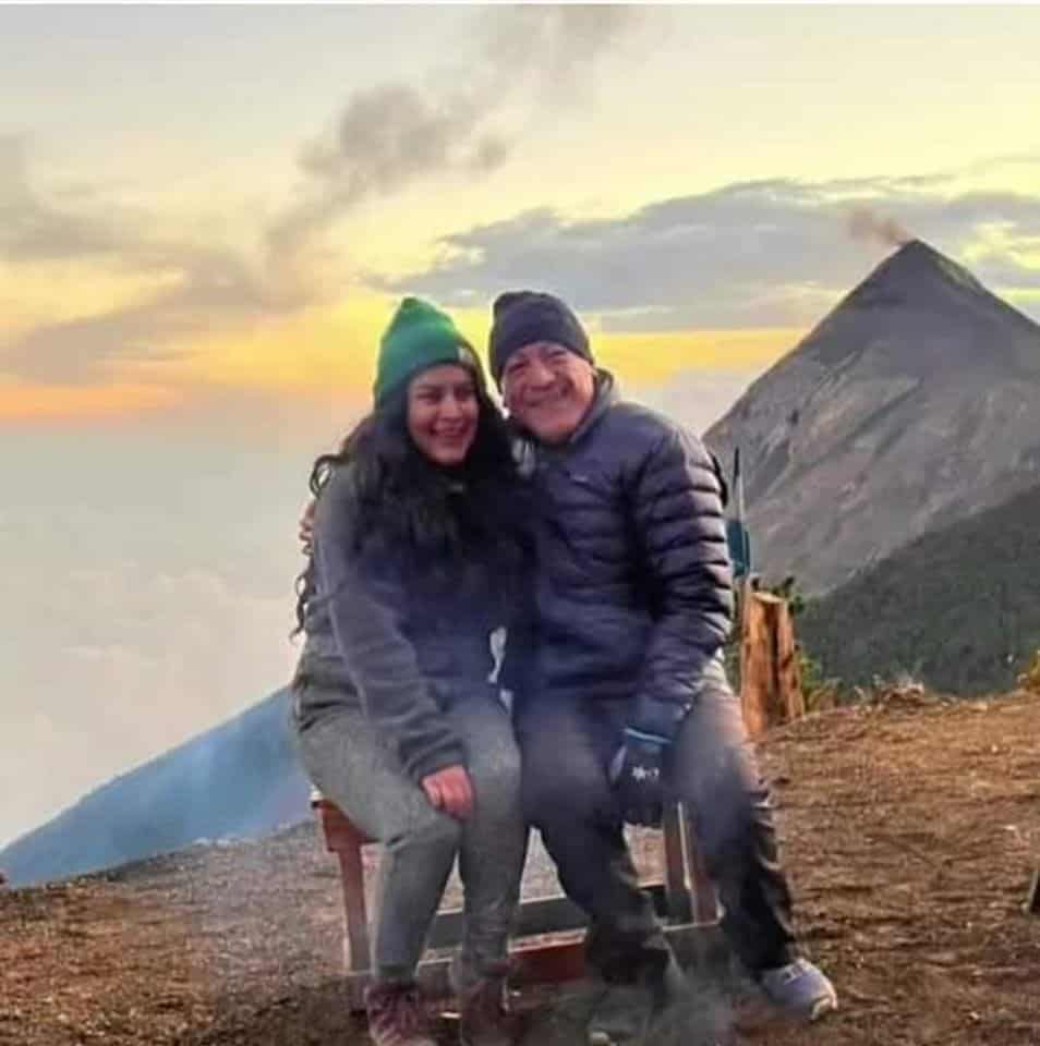 Como migrante, Jaime Lechuga tiene memorias cuya realidad ya no encontró al volver a Guatemala 24 años después de haber partido; sin embargo, en 2024 tuvo la oportunidad de viajar junto a su hija por Guatemala y uno de los momentos más especiales fue contemplar el poder del Volcán de Fuego. (Foto Jaime Lechuga)