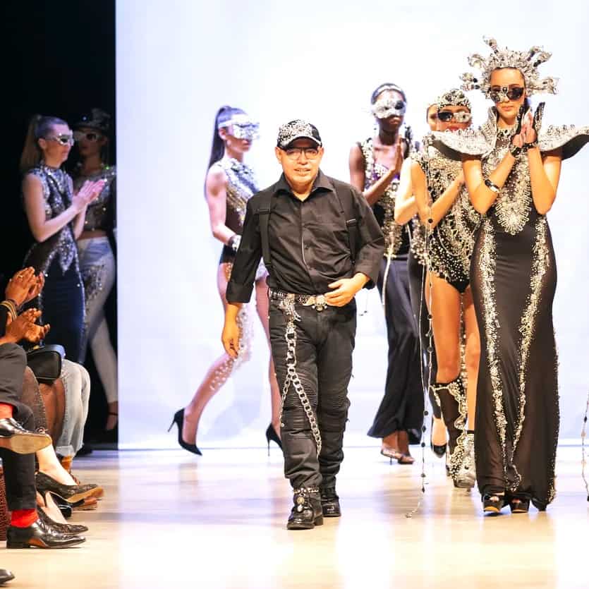 antonio chavez diseñador de modas guatemalteco toronto