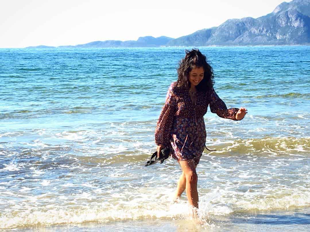 Después de 17 años en Noruega, Elisa Fernanda Pirir se ha abierto paso como productora de cine, con participación en varias películas que han llegado a festivales como el de Cannes o Berlin. Fotografía durante un verano noruego cortesía de Elisa Pirir.