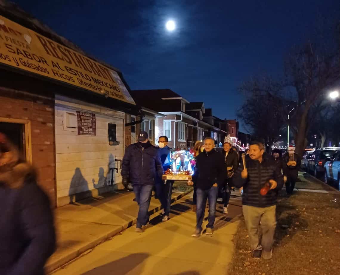Una tradición guatemalteca sin fronteras: las posadas chapinas en Chicago. (Foto Sociedad Cívica Cultural Guatemalteca en Chicago) – SoyMigrante.com REVISTA