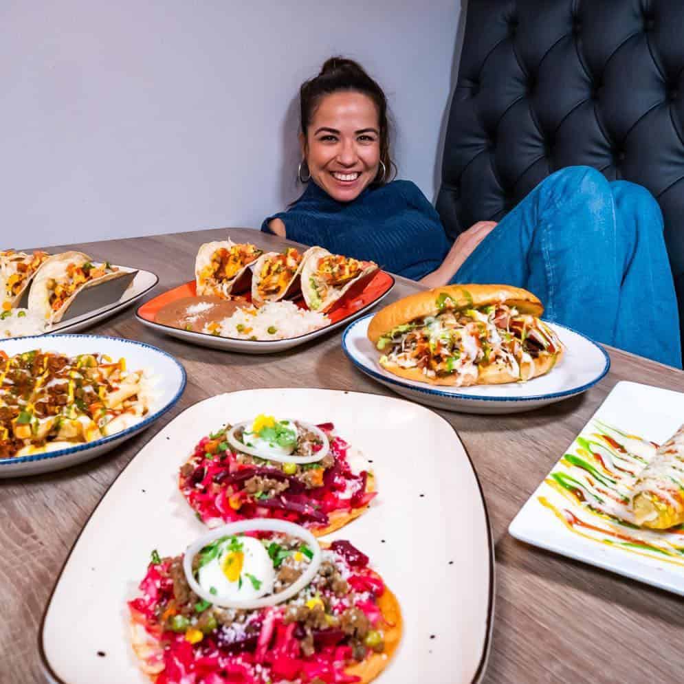 En Mrs. TAco siempre hay una sonrisa, una anécdota y por supuesto los sabores de Guatemala. – SoyMigrante.com REVISTA