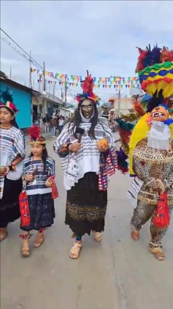 Integrantes del Rabinal Achi, baile drama prehispánico, patrimonio mundial inmaterial de la humanidad, se preparan para presentarse este 24 y 25 de enero, después de que en 2025 se haya suspendido la danza por falta de recursos. (Captura de pantallla) – SoyMigrante.com REVISTA Integrantes del Rabinal Achi, baile drama prehispánico, patrimonio mundial inmaterial de la humanidad, se preparan para presentarse este 24 y 25 de enero, después de que en 2025 se haya suspendido la danza por falta de recursos. (Captura de pantallla) – SoyMigrante.com REVISTA