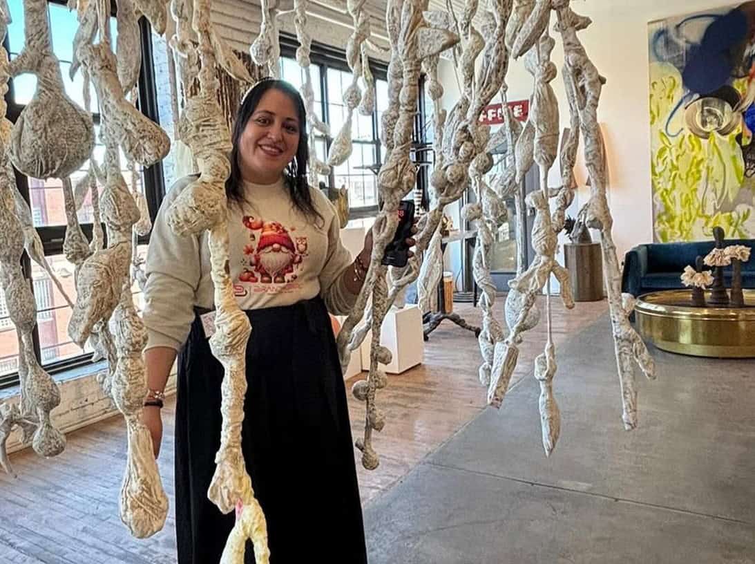 Jackie de León tiene su propia empresa de productos de publicidad y mercadeo. Además prepara exquisitos tamales con sabor guatemalteco. Para conocer su historia completa puedes hacer clic en la foto. – SoyMigrante.com REVISTA