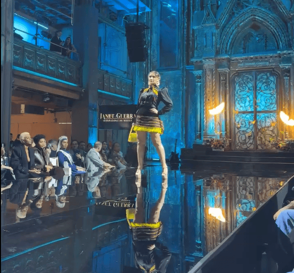 Janet Guerra tiene una carrera de 15 años en el diseño de prendas, en Quetzaltenango: un sueño que nació desde su niñez según ella misma lo revela. Si deseas leer más de su historia, clic en la foto.