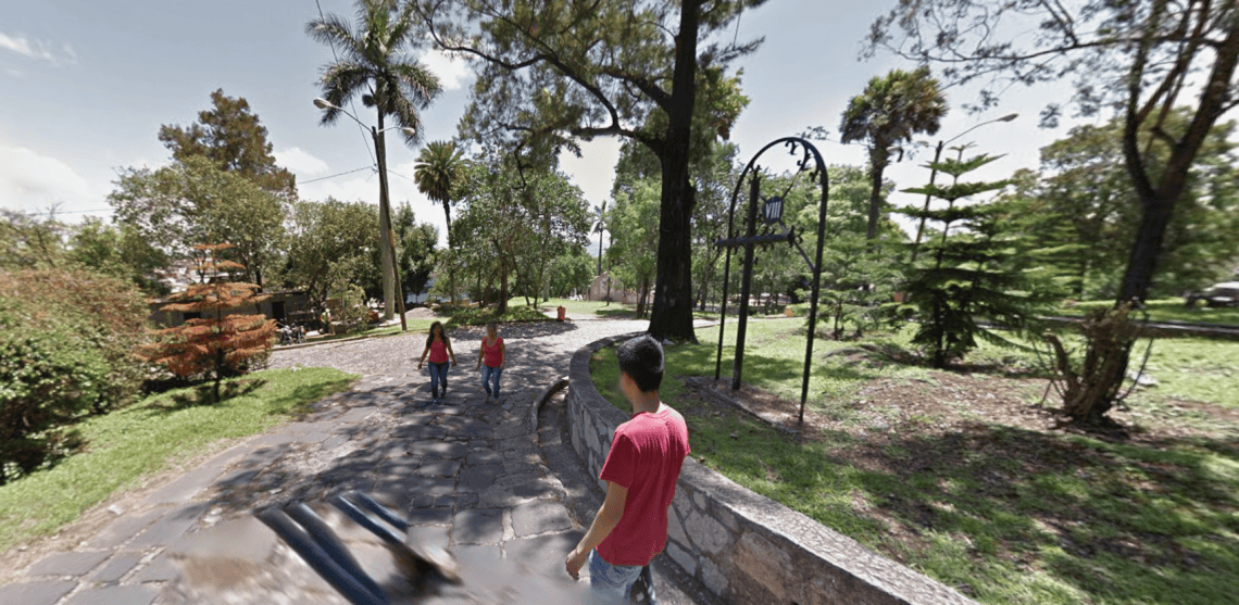 Vista aproximada de la misma área del Cerro del Carmen en la actualidad, según Street View de Google