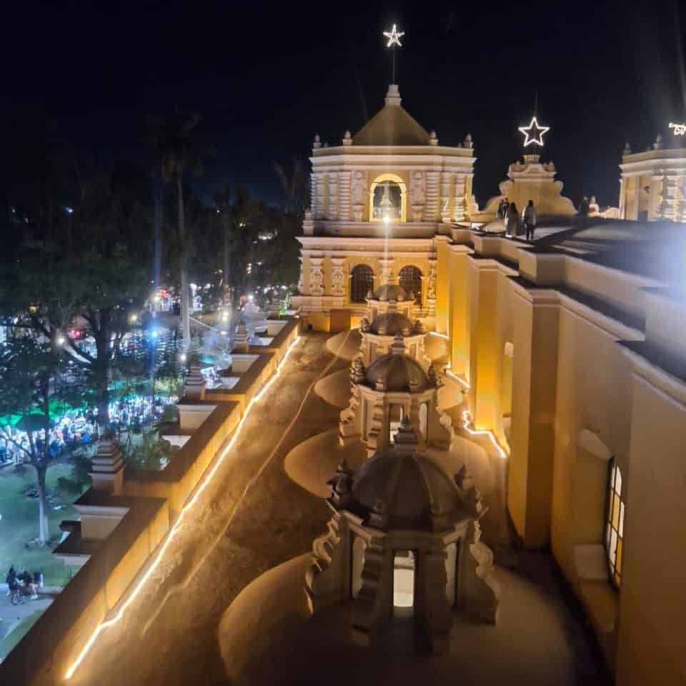 Joyas de Antigua Guatemala: Templo y convento de La Merced