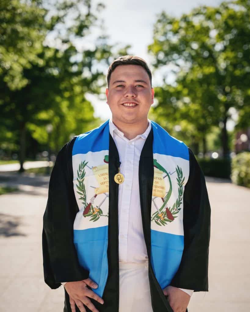 guillermo fuentes ingeniero quimico guatemalteco oklahoma migrante 9