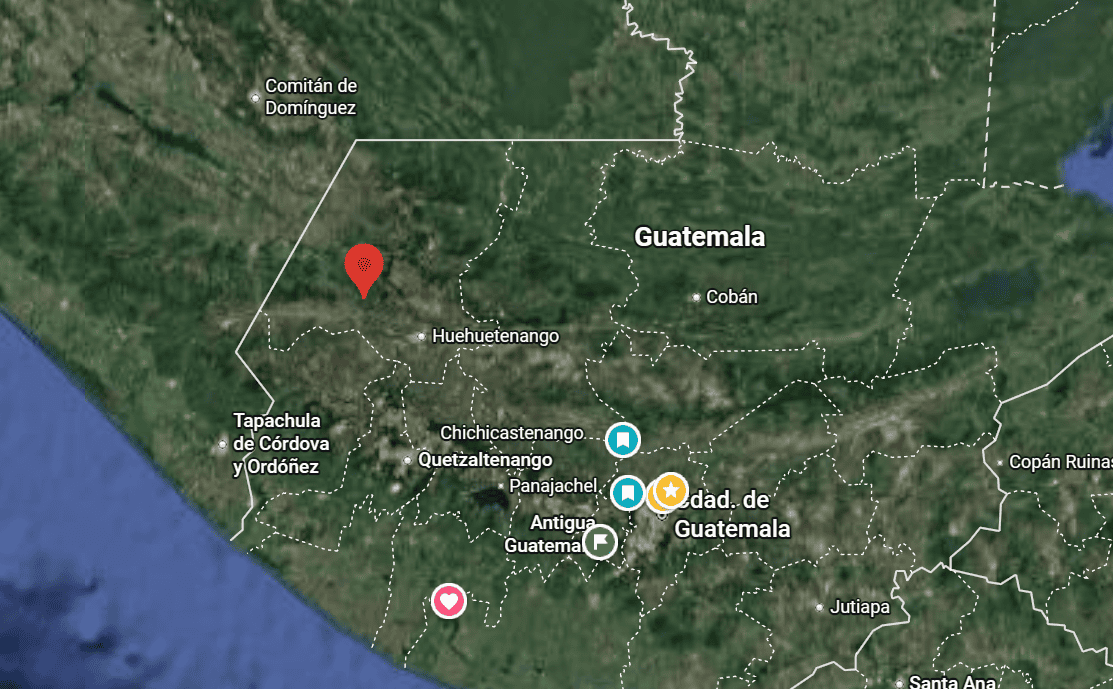 Localización de Santiago Chimaltenango, municipio de Huehuetenango de donde son originarios Armando, Fabiana y Marta. Se encuentran allí apoyados por familiares para sobrevivir, pero temen volver a encontrarse con quienes les amenazaron en 2021, que fue la causa de su intento de pedir asilo en Estados Unidos.