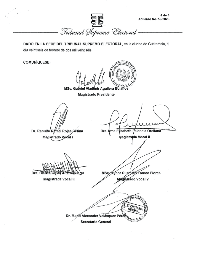 Firmas del pleno de magistrados del Tribunal Supremo Electoral, del acuerdo 59-2026, que busca facilitar la participación de ciudadanos guatemaltecos en el extranjero. Para ver el acuerdo oficial, clic en la imagen.