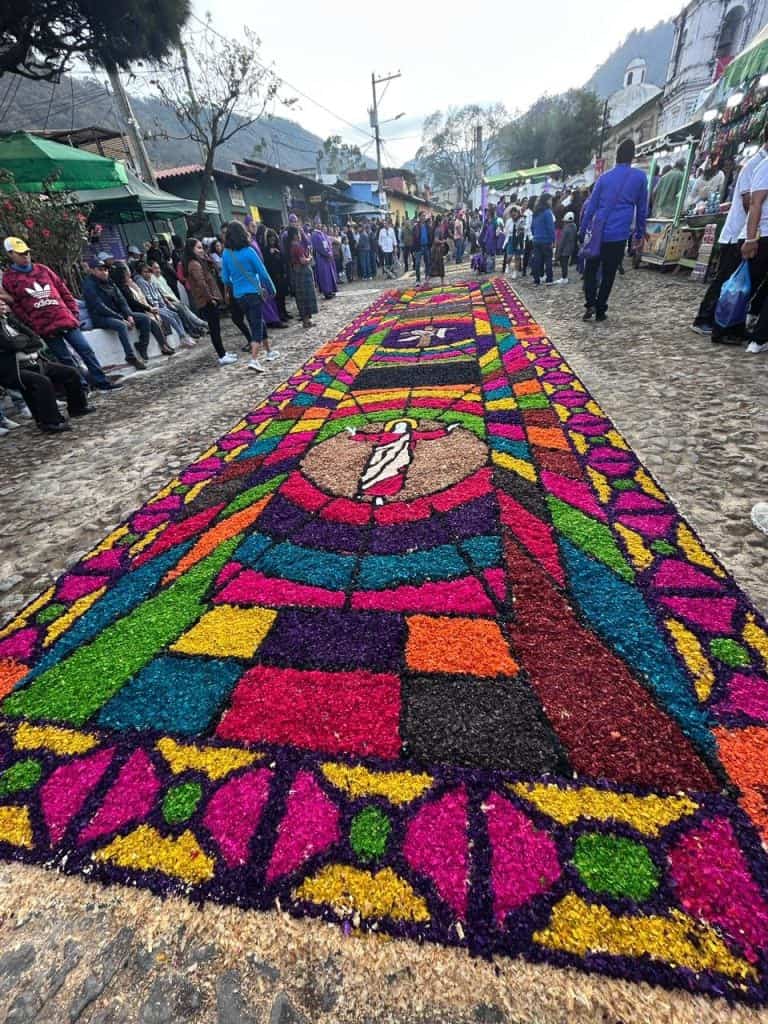 alfombras antigua guatemala procesión santa ana nazareno dulce mirada fotos michelle gonzalez 19 – SoyMigrante.com REVISTA alfombras antigua guatemala procesión santa ana nazareno dulce mirada fotos michelle gonzalez 19