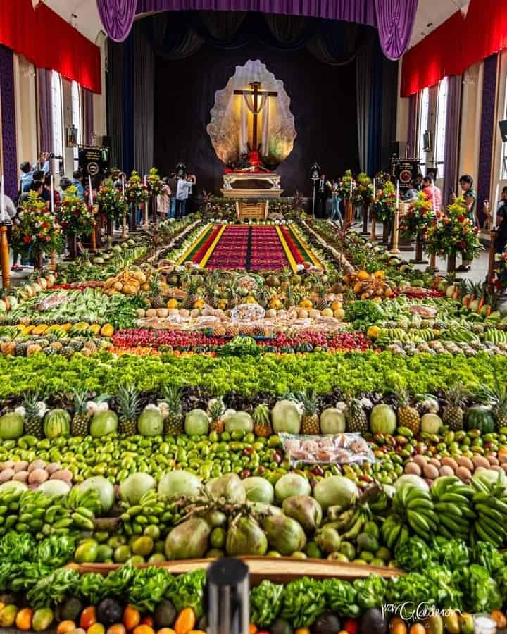 Cada huerto es único e irrepetible: este se elaboró para la velación de San Felipe de Jesús en Sacatepéquez. Fotografía Iván Calderón/foto del perfil Facebook de la Hermandad