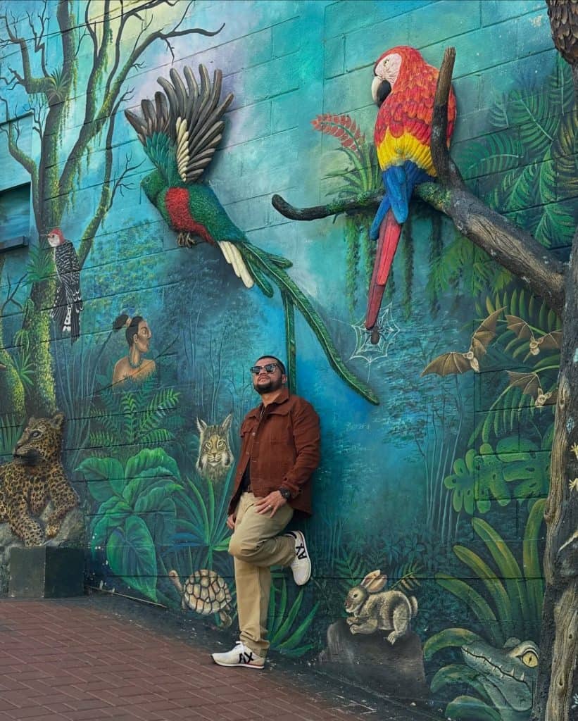 Selvin Castillo, Dual C, trabaja actualmente en construcción en California, pero ha retomado su camino de composición musical a través de piezas de alabanza y motivación positiva: una inversión de su talento en favor de la espiritualidad. (Foto cortesía Dual C)