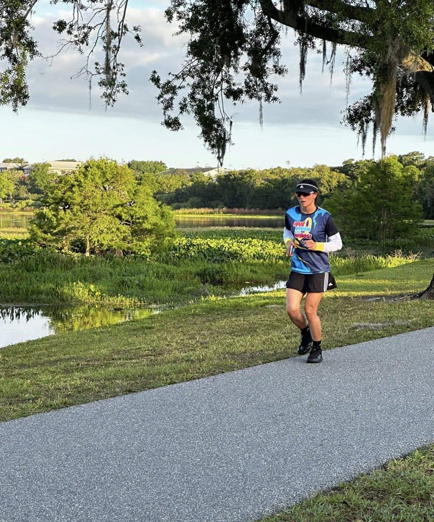 Con ánimo y hermandad, se vivió la carrera ¡Qué vivan los Niños!, en Lakeland Florida, alrededor del lago Hollingsworth, a favor de la fundación Ayúdame a Vivir en Guatemala. (Foto Radio Luz)