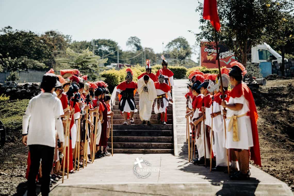 via crucis en vivo colegio sagrado corazon cuilapa santa rosa 1
