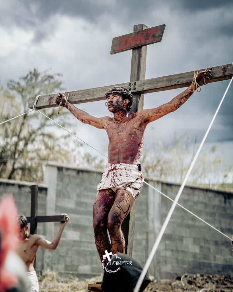 via crucis en vivo colegio sagrado corazon cuilapa santa rosa 6