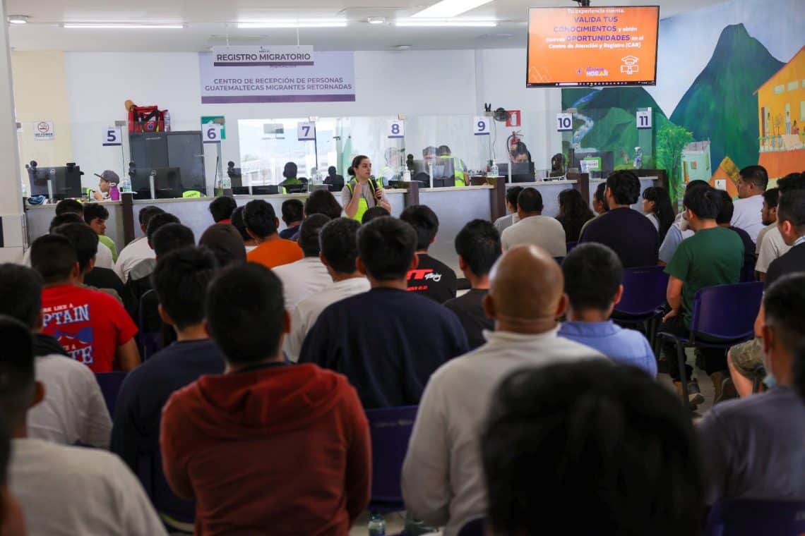 Centro de recepción de migrantes guatemaltecos retornados, en donde se registra la información,se provee de una refacción y orientaciones para poder reintegrarse a la vida económica en Guatemala.