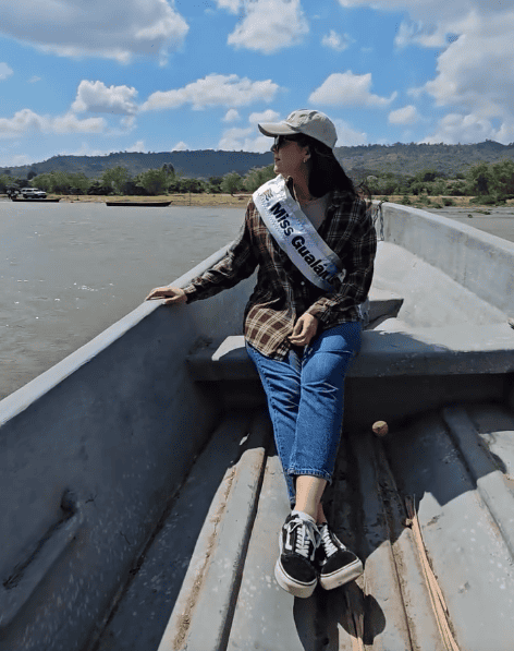 Crystal Cabrera se declaró sorprendida por las limitaciones que afronta la niñez de algunas aldeas al otro lado del río Motagua, pero a la vez reconoció la fortaleza y la perseverancia de las comunidades, así como los grandes sueños de los estudiantes y se comprometió a buscar nuevas formas de apoyar.