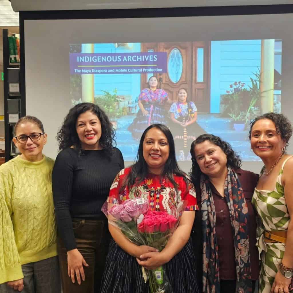 En febrero de 2026 fue la presentación del libro Indigenous Archives, en el cual la doctora Flory Boj-López, originaria de Quetzaltenango presenta diálogos con 33 jóvenes mayas migrantes, acerca de cómo su cultura sobrevive en el entorno estadounidense. (Foto UCLA Press)
