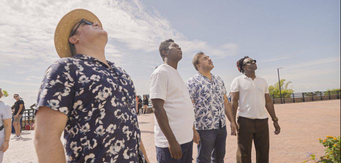 El proceso creativo musical y videográfico de Y volveré fue un compartir de experiencias, identidades y el fortalecimiento de una hermandad cultural sin fronteras, en homenaje a los migrantes. (Foto cortesía Malacates Trebol Shop)