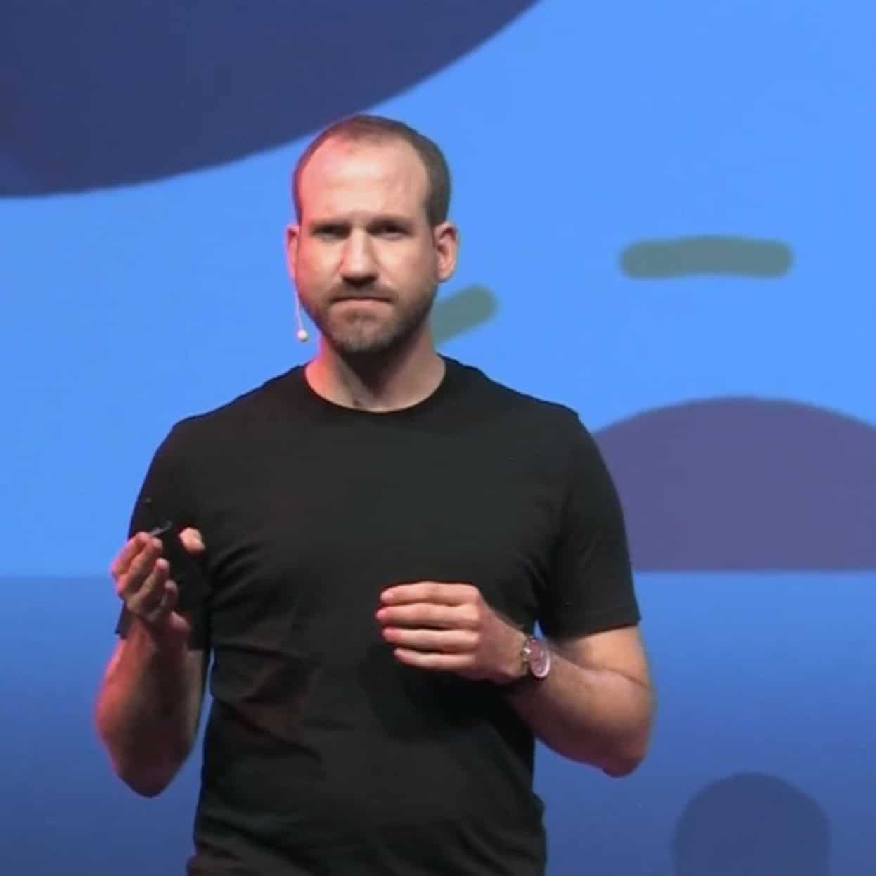 Emprendedor digital tico  Max Faingezicht conecta talento latino con la industria tecnológica