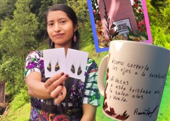 emprendedora y escritora guatemalteca maya sipakapense roxana lopez aretes con alas de mariposa san marcos esta en MERCADO
