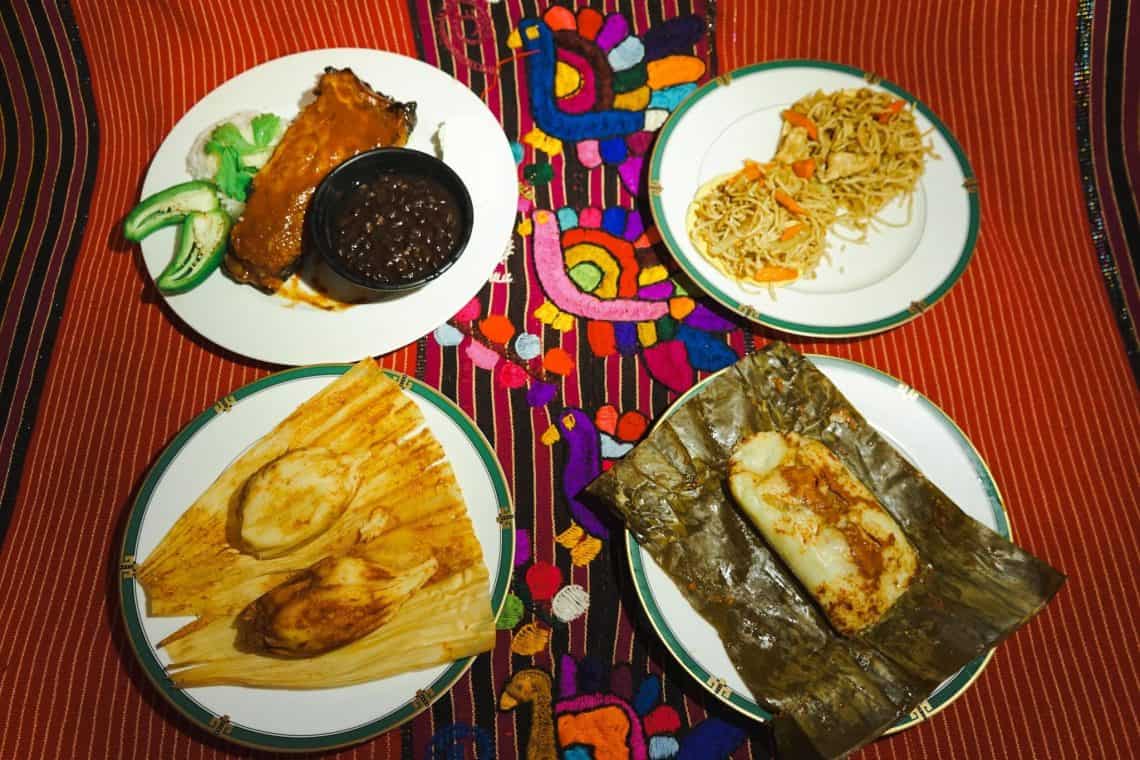 La clave del éxito de Guatemaltecos restaurant es el exquisito sabor de cada antojito guatemalteco, servido a miles de kilómetros de la tierra natal, pero con la amabilidad proverbial de los chapines.