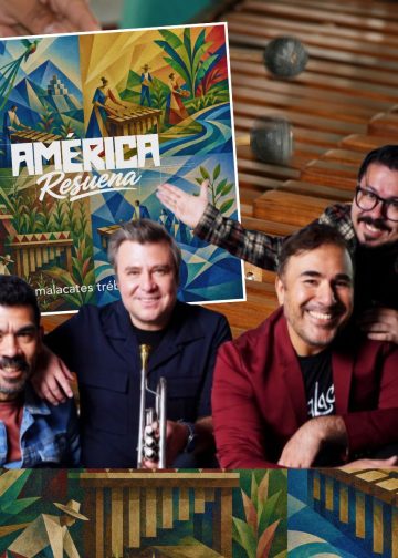 Four men posing with a bright geometric poster reading 'AMÉRICA Resuena' in a room with wooden benches in the background.