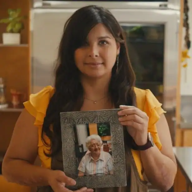 La chef nicaragüense Adriana Robleto, actualmente radicada en Los Angeles, siempre recuerda el legado gastronómico que recibió de su abuelita, desde la niñez.