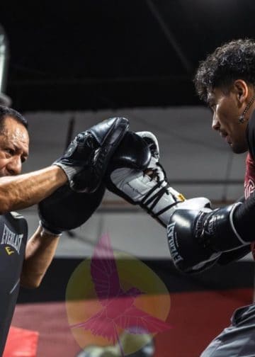 lester martinez boxeador guatemalteco entrena con esau dieguez entrenador guatemalteco (1)