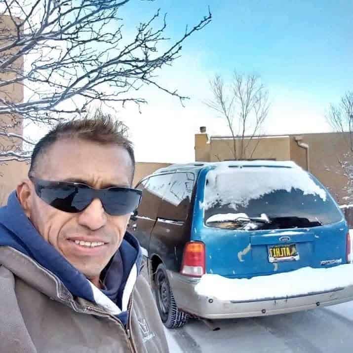 El migrante guatemalteco Noé Morales Elías falleció el 24 de julio de 2026, su familia busca repatriar sus restos para darles sepultura en su natal jalapa. Noé trabajaba como jardinero, en corte de ramas y también en construcción. Estaba en Nuevo Mëxico desde 2018.