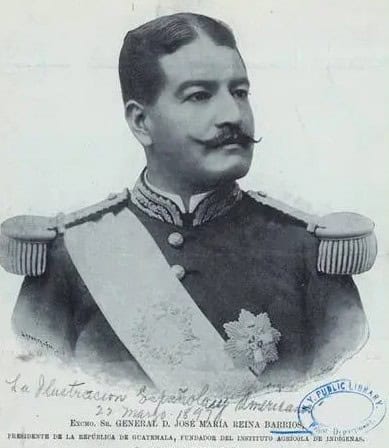 José María Reina Barrios nació en San Marcos en 1854, hijo de Joaquín Reina y Celia Barrios, hermana de quien llegaría a ser presidente de Guatemala en 1873, Justo Rufino Barrios. José María era apodado "Reinita" por su baja estatura.