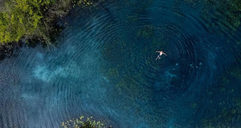 crater azul por abel juarez