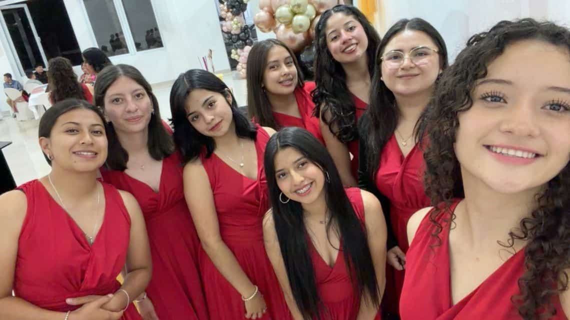 Ambos conciertos son con entrada pagada para poder sufragar los gastos de transporte y alojamiento de las integrantes del grupo femenino de marimba del Centro Cultural de Malacatancito. Si quieres conocer más de este centro, clic en la imagen.