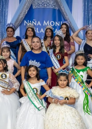 miss guatemala y niña monja blanca connecticut foto Rojas Eloy